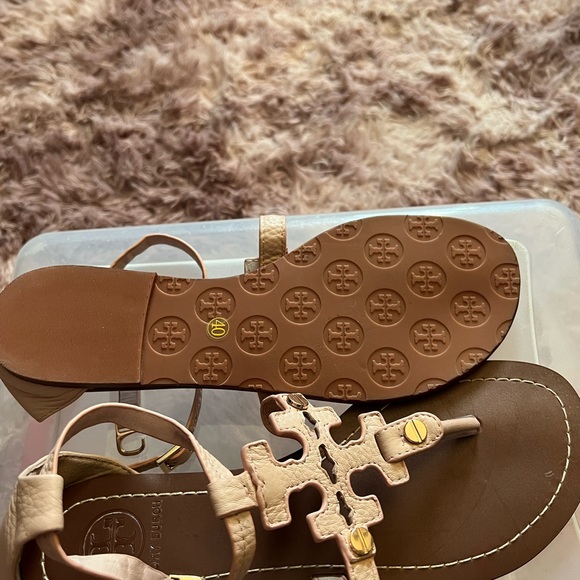 Tory Burch Phoebe throng flat sandals  New W/box - Picture 5 of 6